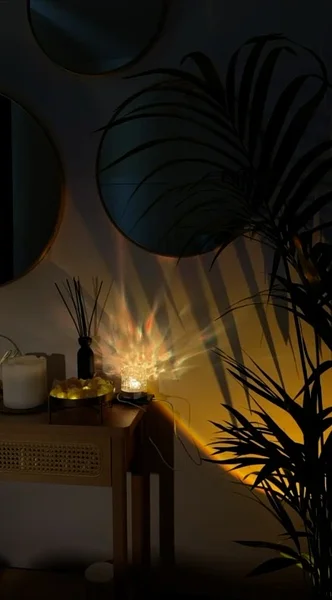 Wnętrze salonu head spa w Poznaniu z relaksującym oświetleniem